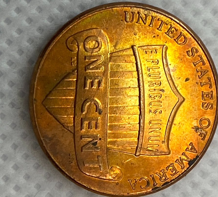Rainbow-2018-Lincoln-Coin-With-An-Anomaly
